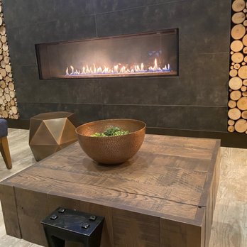 SpringHill Suites by Marriott Bozeman - Lounge - Hotels Near Me - Bozeman, Montana SpringHill Suites by Marriott Bozeman - Lounge - Hotels Near Me - Bozeman, Montana