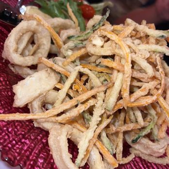 Le Sorelle Restaurant - Frittura di Calamari e Zucchine e Carote - Italian Near Me - Delray Beach, Florida Le Sorelle Restaurant - Frittura di Calamari e Zucchine e Carote - Italian Near Me - Delray Beach, Florida