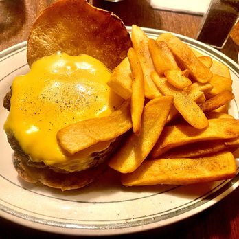 Jackson Hole Burgers - Cheeseburger and Steak Fries - American Near Me - New York, New York