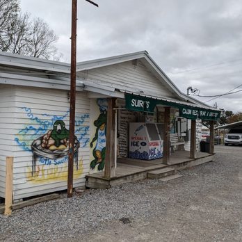 Suire's Grocery and Restaurant - the exterior of the store - Cajun/Creole Near Me - Kaplan, Louisiana Suire's Grocery and Restaurant - the exterior of the store - Cajun/Creole Near Me - Kaplan, Louisiana