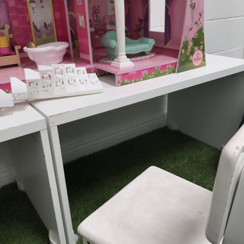 Live Love Play - Dirty chairs/toys - Party & Event Planning Near Me - Glendale, California Live Love Play - Dirty chairs/toys - Party & Event Planning Near Me - Glendale, California