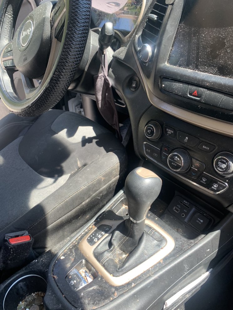 TOP CLASS AUTO DETAILING Updated March 2024 Oak Creek, Wisconsin Auto Detailing Phone