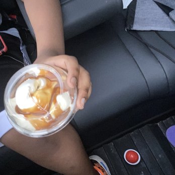 Culver's - Vanilla custard with hot caramel (Excuse the dirty car) - Burgers Near Me - Wake Forest, North Carolina