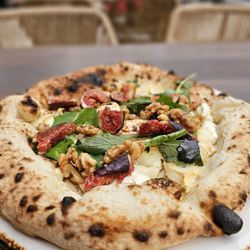 60 Seconds to Napoli - Goat mit Ziegenkäse, Wildkräuter, Walnüsse, Feigen und Honig