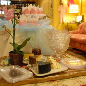 Dartealing Lounge - Tea Rooms Near Me - San Francisco, California