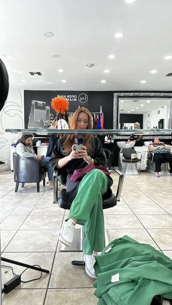 Open Hair Miami Salon Logo