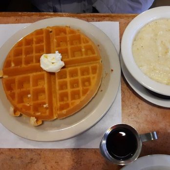 Astronomical Pancake House - Breakfast & Brunch Near Me - Williamsburg, Virginia