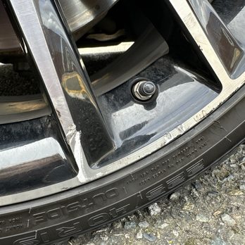 Glint Car Wash - Scratched Rim - Car Wash Near Me - Kent, Washington Glint Car Wash - Scratched Rim - Car Wash Near Me - Kent, Washington
