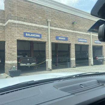 Mavis Tires & Brakes - Pretty empty. They're guys don't want to work at this place. Never again - Tires Near Me - Rockwall, Texas