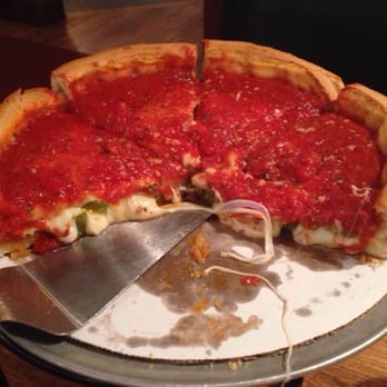 Giordano's - Pizza Near Me - Chicago, Illinois