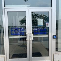 Bear Paddle Swim School - Door.