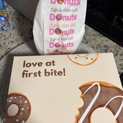 Top Donuts