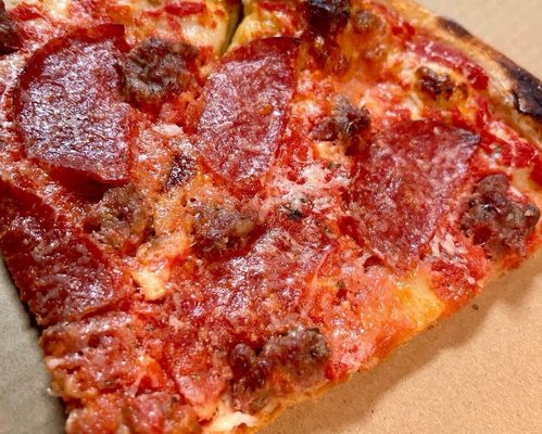 Lovers Pizzeria by null