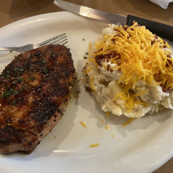 Bull Creek Cafe & Grill - I had the Pork Steak, grilled and seasoned very well, Loaded Mashed Potatoes as my side. - American Near Me - Rosenberg, Texas
