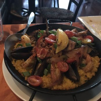 Lola's Lounge - Paella - Spanish Near Me - Sacramento, California
