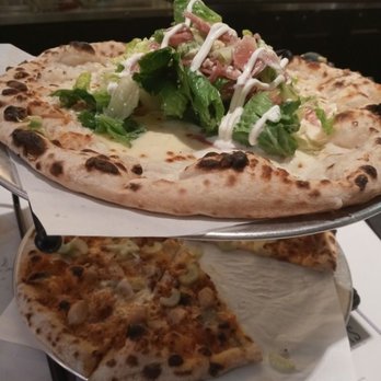Della's - Pizza Near Me - Paso Robles, California Della's - Pizza Near Me - Paso Robles, California