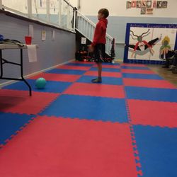 Airborne Trampoline - Gym from parent waiting area.
