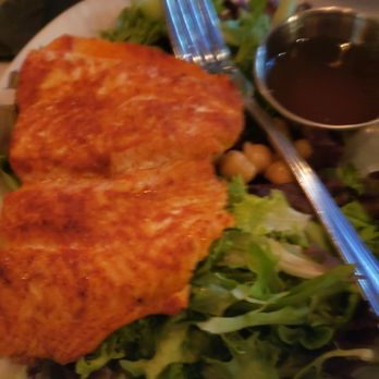 Balagio - Salad with salmon added - Cocktail Bars Near Me - Mokena, Illinois