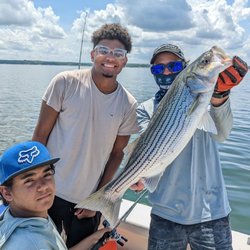 Capt Steve Barnes Lake Texoma Striper Fishing Guide