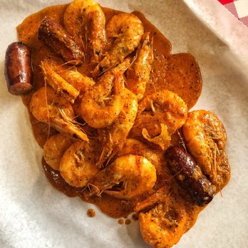 Lowcountry South Loop - 1 lb shrimp (head on) with side order of sausage (IG: @tiffhuangry) - Cajun/Creole Near Me - Chicago, Illinois