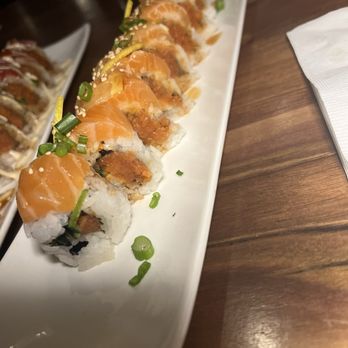 El Tataki - Lemon Roll - Sushi Bars Near Me - Tempe, Arizona
