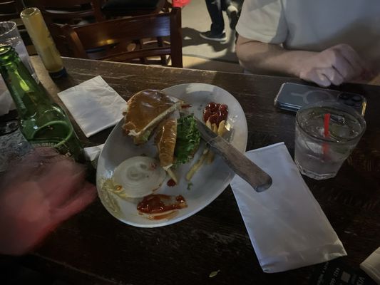 Dublin's Bar & Grill by null