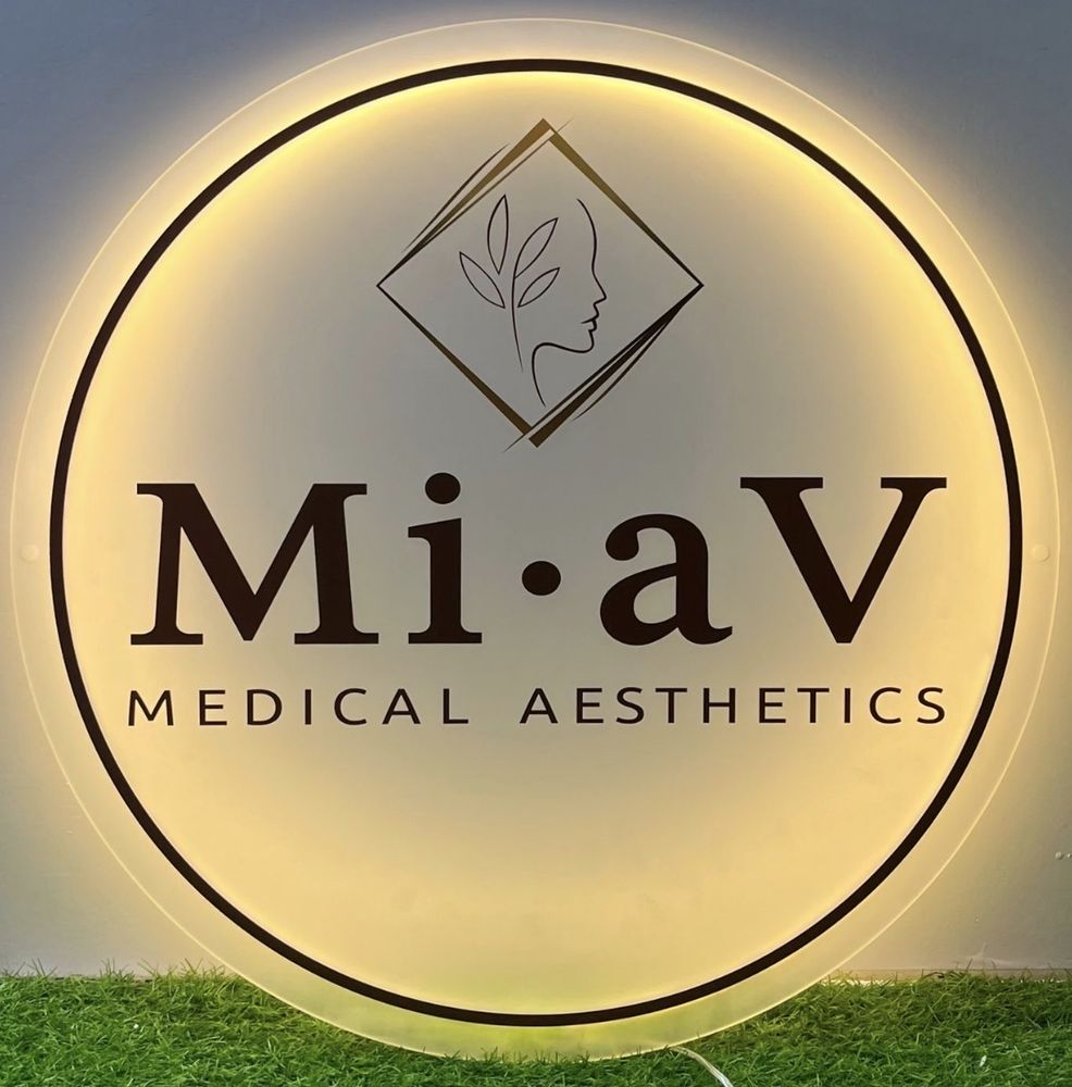 Mi aV Medical Aesthetics Logo