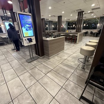 McDonald's - Fast Food Near Me - Winston Salem, North Carolina