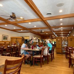 Pelletier's Restaurant & Fish Boil - Nice interior with plenty of outside seating as well against beautiful green cliffs