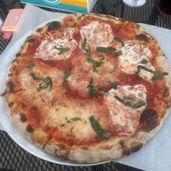 City Streets Restaurant - Margherita Pizza - Sports Bars Near Me - Waltham, Massachusetts
