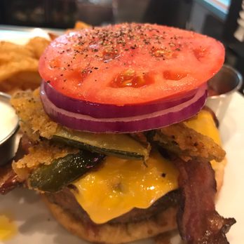 Dantanna's - Hoedown burger special - Sports Bars Near Me - Atlanta, Georgia Dantanna's - Hoedown burger special - Sports Bars Near Me - Atlanta, Georgia