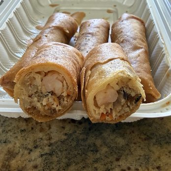 Quynh Huong - Shrimp and pork egg rolls - Vietnamese Near Me - Westminster, California Quynh Huong - Shrimp and pork egg rolls - Vietnamese Near Me - Westminster, California