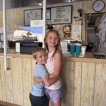 Reynolds Donut Shop - Donuts Near Me - Quincy, Florida Reynolds Donut Shop - Donuts Near Me - Quincy, Florida