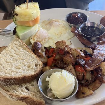 Breakfast Club - American Near Me - Scottsdale, Arizona