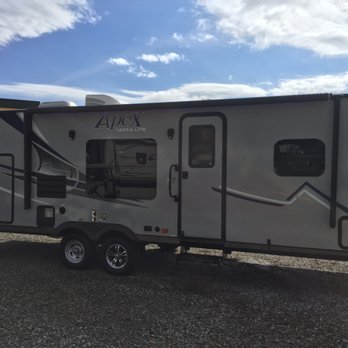 Berryland Campers - Apex Ultra Lite travel trailer by Coachmen - RV Dealers Near Me - Ponchatoula, Louisiana