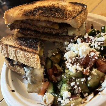 Spliff's Gastropub - The Patty Melt My Face Burger - Gastropubs Near Me - Jacksonville, Florida Spliff's Gastropub - The Patty Melt My Face Burger - Gastropubs Near Me - Jacksonville, Florida