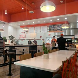 BIBIBOP Asian Grill - Inside