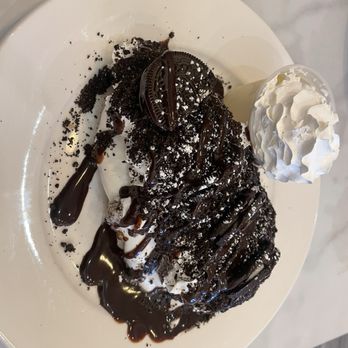 Fluffy Fluffy Dessert Cafe - Oreo Croffle - Desserts Near Me - Duluth, Georgia Fluffy Fluffy Dessert Cafe - Oreo Croffle - Desserts Near Me - Duluth, Georgia