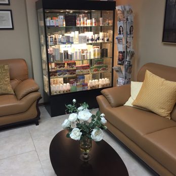 MD Weight Loss & Spa - Peaceful lobby with lots of product - Laboratory Testing Near Me - San Diego, California MD Weight Loss & Spa - Peaceful lobby with lots of product - Laboratory Testing Near Me - San Diego, California