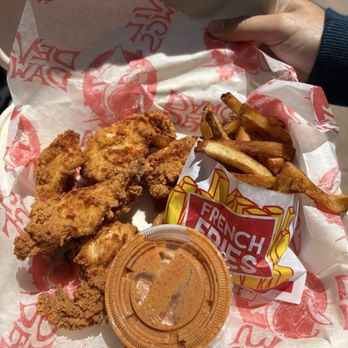 Devil Dawgs-Gold Coast - 5 Pc Tenders w/ S Fries, S&P - Hot Dogs Near Me - Chicago, Illinois