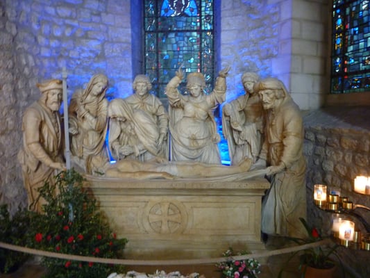 Basilique Saint-Remi by null