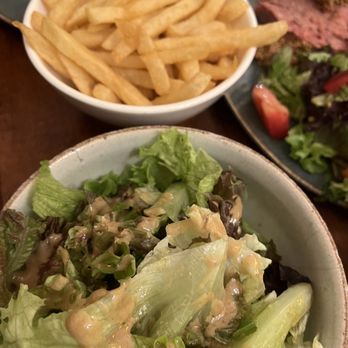Nüetnigenough - Belgian Near Me - Brussels, BRU Nüetnigenough - Belgian Near Me - Brussels, BRU