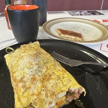 Roman's Cafe - 这家小店只有十张桌子,但极具特色,非常温馨,他们的pancake是我来美国20年吃过最好的,鸡蛋饼也真的太好了,我很开心滴给他们五星好评,并且我会带我的爱人再次光临。这家店会给我一天的好心情,在周五的早上,吃到如此贴心的美食,真是太好了 - American Near Me - Columbia Heights, Minnesota Roman's Cafe - 这家小店只有十张桌子,但极具特色,非常温馨,他们的pancake是我来美国20年吃过最好的,鸡蛋饼也真的太好了,我很开心滴给他们五星好评,并且我会带我的爱人再次光临。这家店会给我一天的好心情,在周五的早上,吃到如此贴心的美食,真是太好了 - American Near Me - Columbia Heights, Minnesota