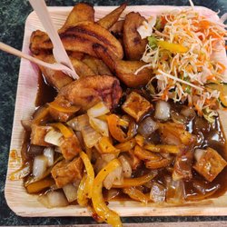 Taste of Di Island Eatery - Jerk tofu with plantains