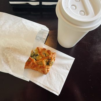 Cofa Coffee - Vanilla latte w/ a spinach & feta breakfast croissant (?) - Coffee & Tea Near Me - Dillon, Colorado