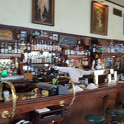 Jake's Famous Crawfish - Jake's Bar! Excellent service!