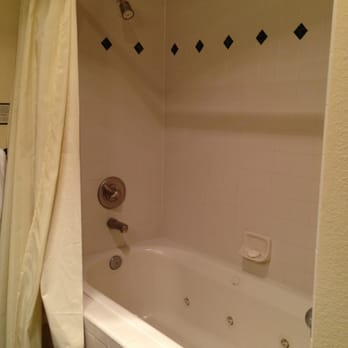 Cedar Breaks Lodge by Diamond Resorts - Bathroom in 1-bedroom Villa - Hotels Near Me - Brian Head, Utah Cedar Breaks Lodge by Diamond Resorts - Bathroom in 1-bedroom Villa - Hotels Near Me - Brian Head, Utah