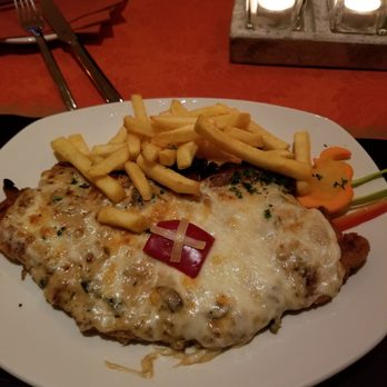Elefant - Swiss style schnitzel with cheese - German Near Me - Berlin, BE