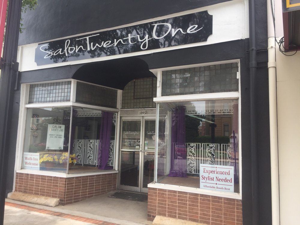 Salon Twenty One Logo