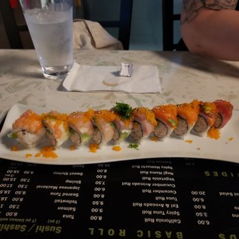 M Sushi - Rainbow roll - Sushi Bars Near Me - Wailuku, Hawaii M Sushi - Rainbow roll - Sushi Bars Near Me - Wailuku, Hawaii